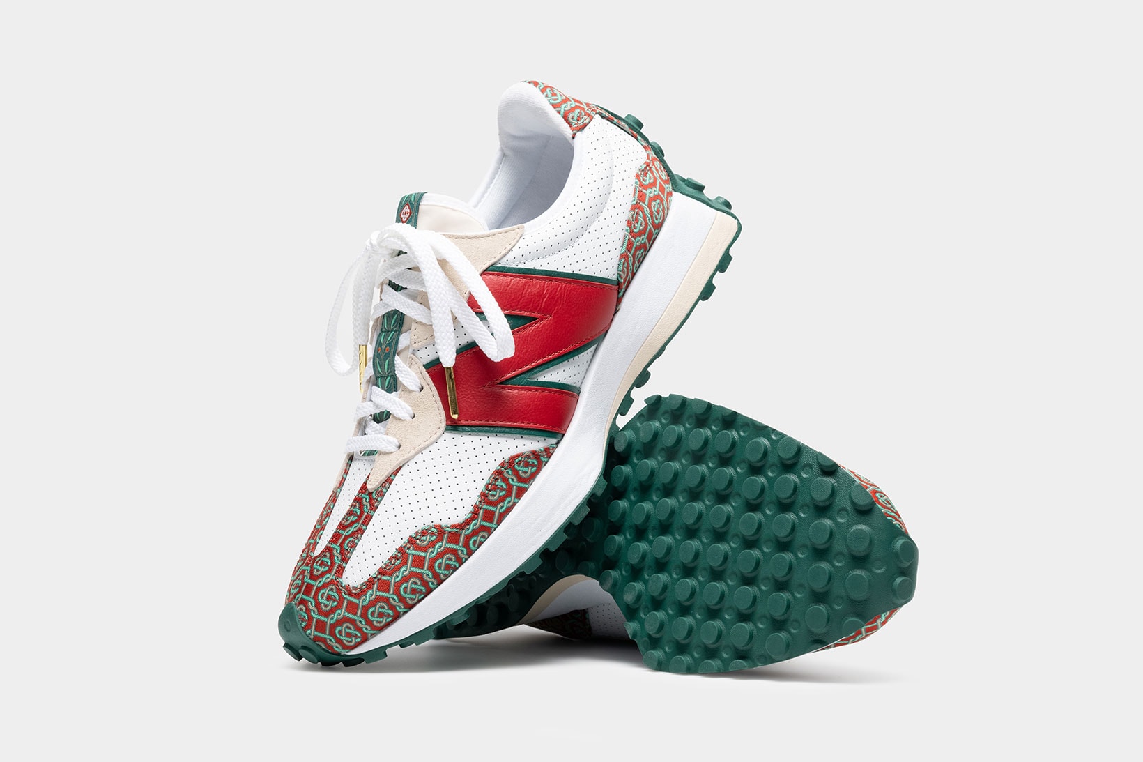 new balance casablanca collaboration sneakers 327 outsole details