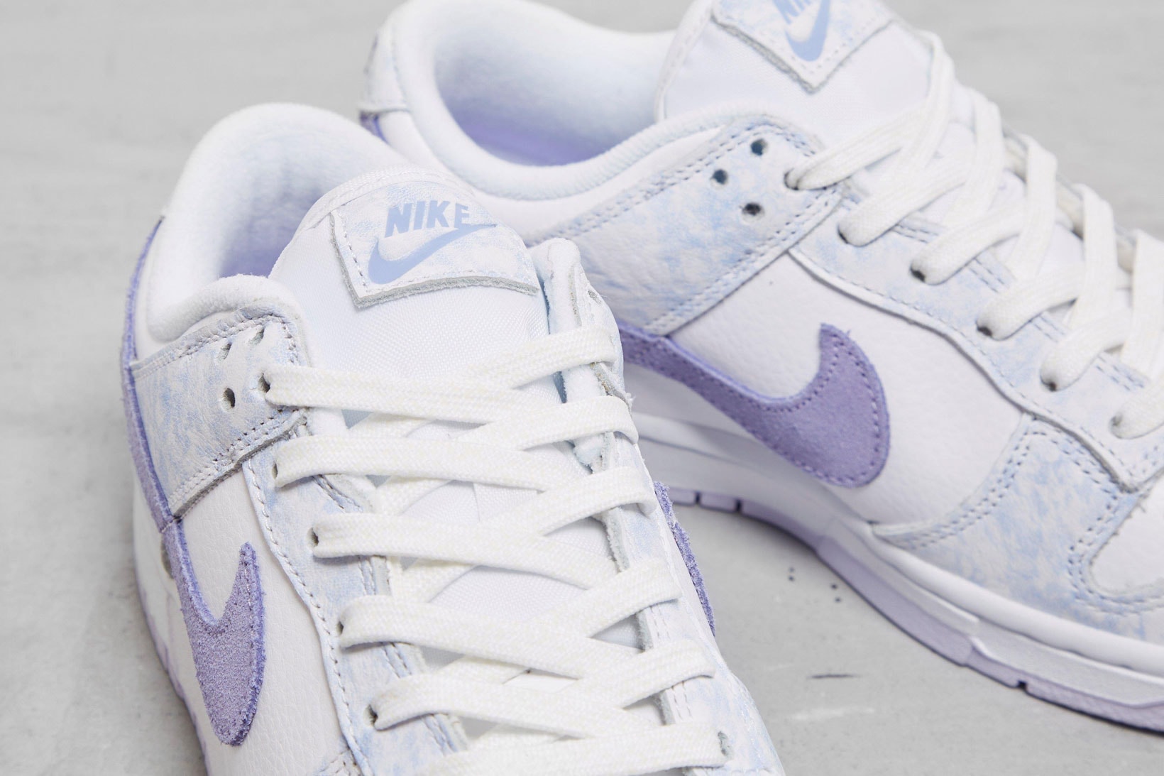 nike dunk low sneakers purple pulse details official look images