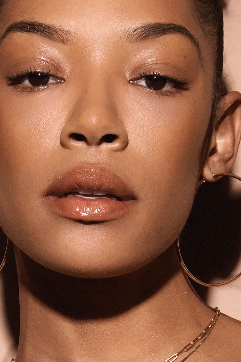 face makeup rihanna fenty beauty lip gloss bomb clip on lip luminizer