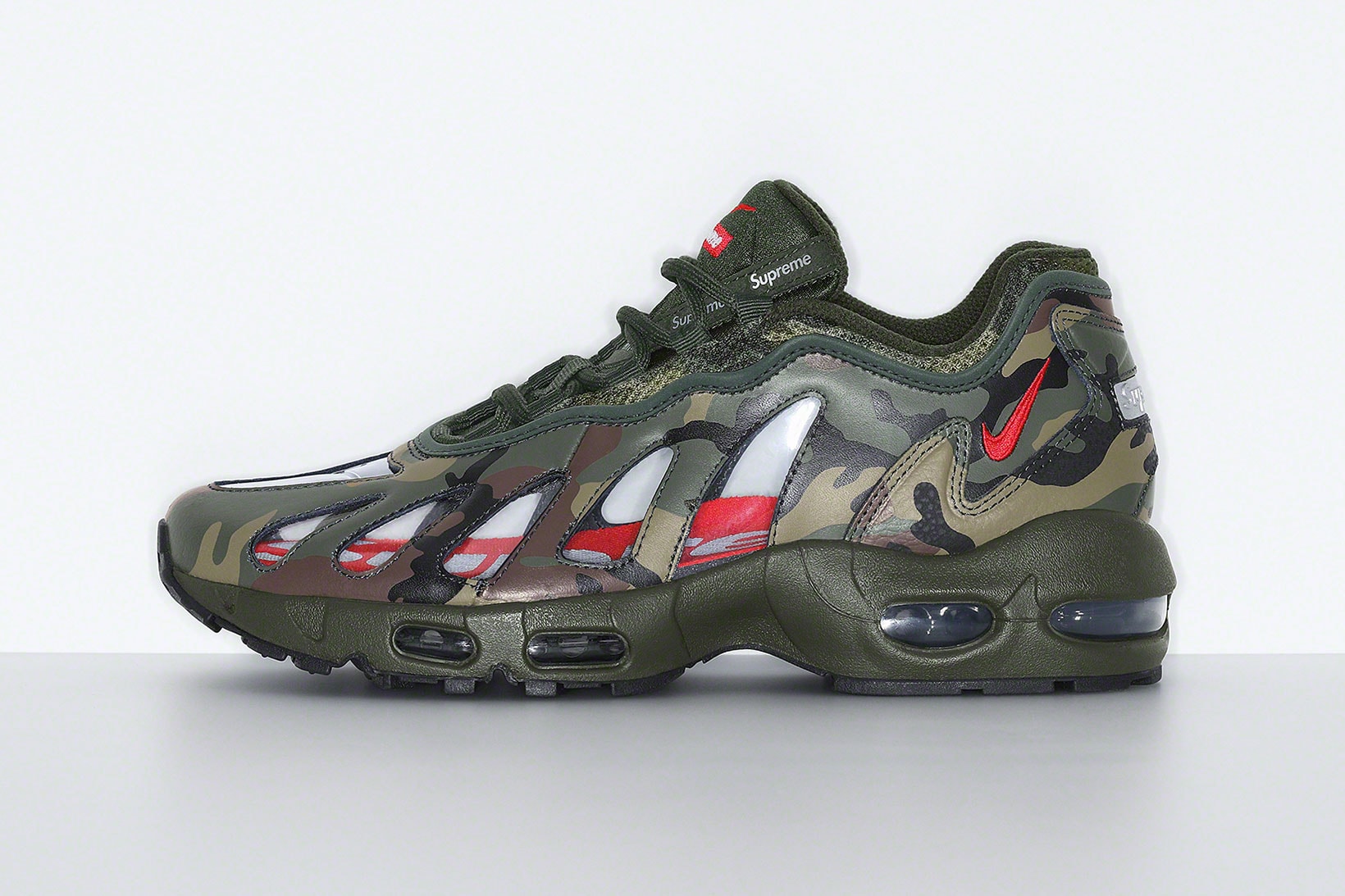 supreme nike air max am96 sneakers collaboration camo insoles transparent