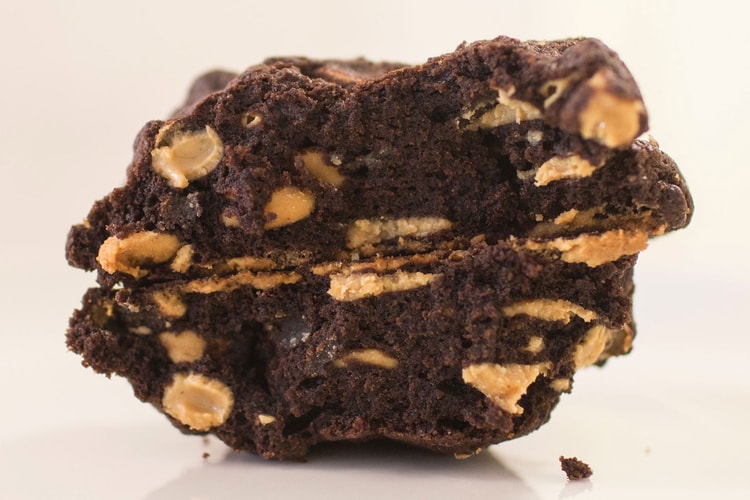 5 Easy TikTok Cookie Recipes You Wouldn’t Know Are Vegan