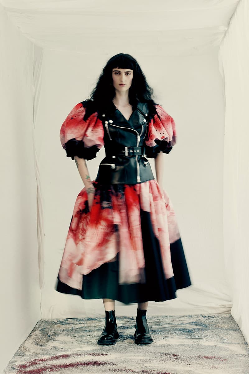 Alexander McQueen Anemones FW21 Womenswear Collection Sarah Burton Paolo Roversi Campaign