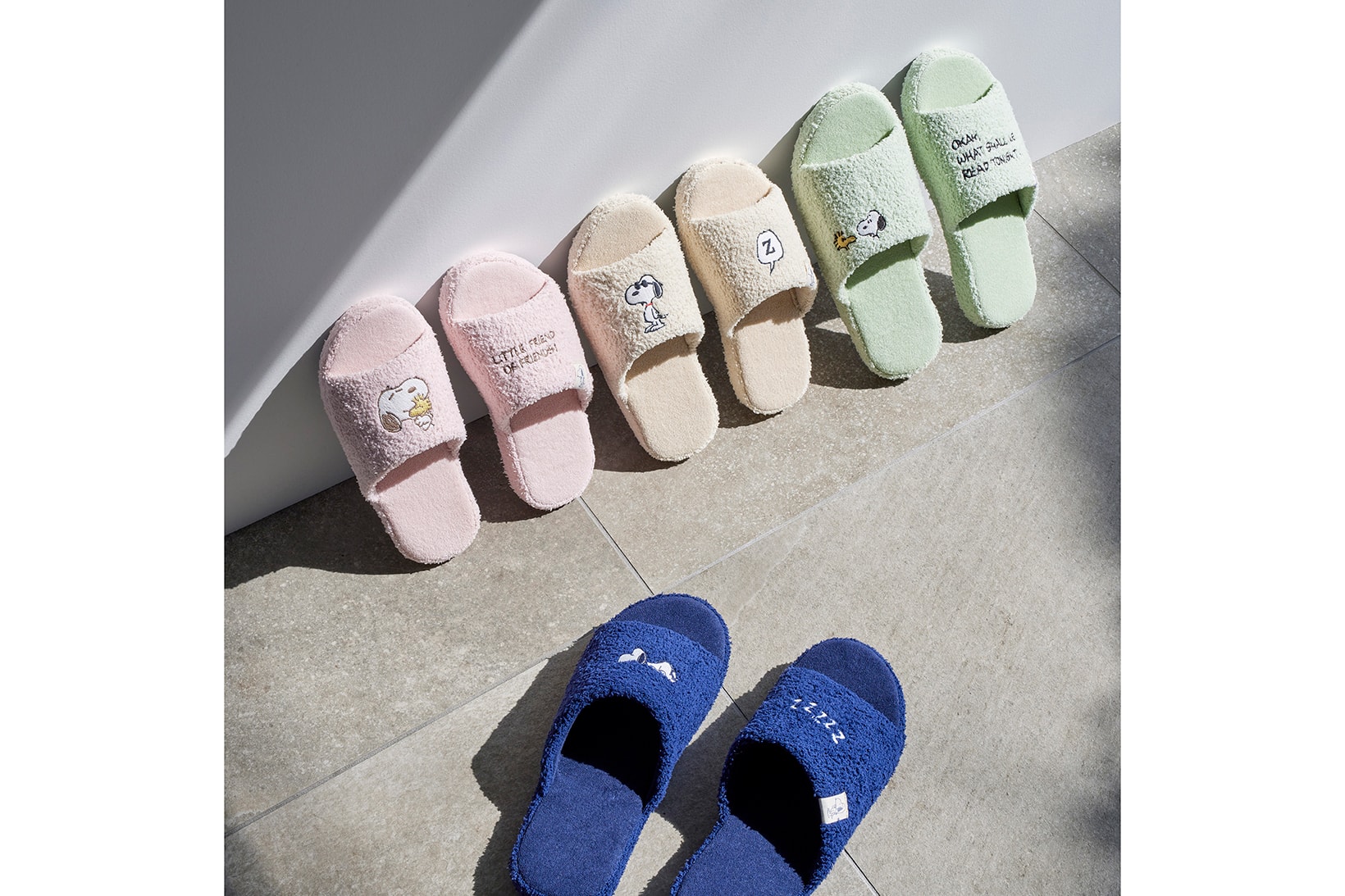 Peanuts UNIQLO Loungewear Collection Slippers