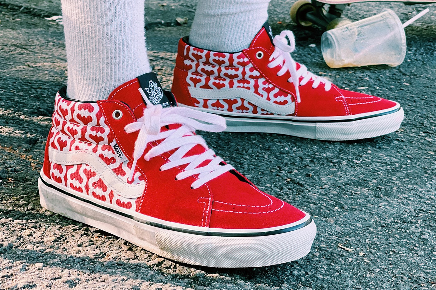 supreme vans spring 2021 sneakers collaboration skate grosso mid red