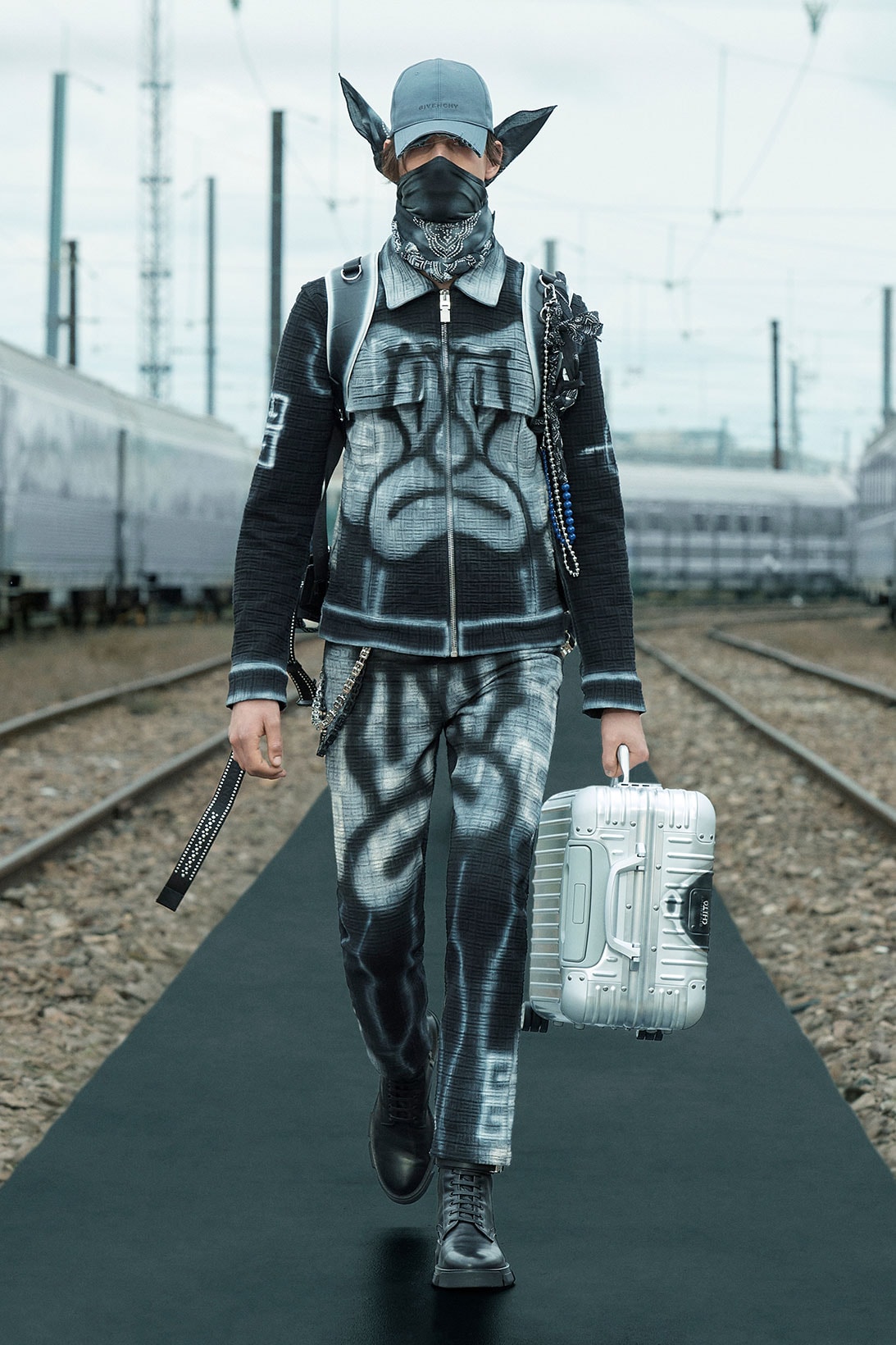 givenchy spring 2022 resort precollection matthew m williams rimowa graphic artist chito runway watch release date airbrush graffiti print 