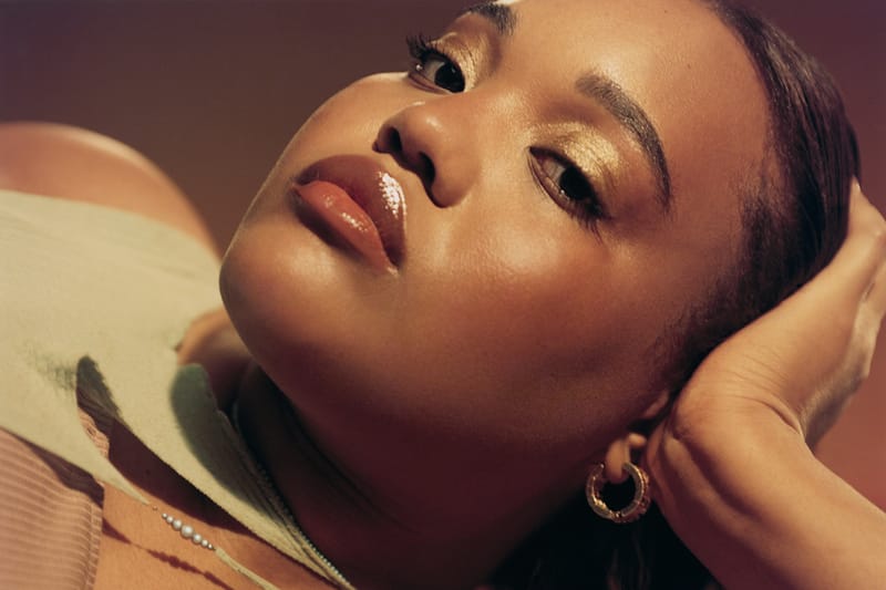 Achieve That Sun-Kissed Glow With Glossier's New Solar Paint Bronzer