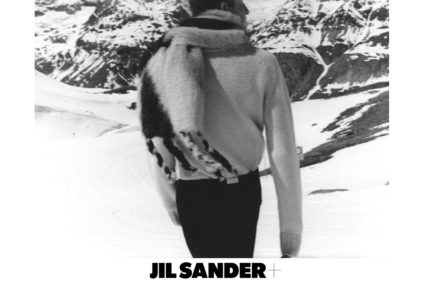 Jil Sander Fall Winter 2021 FW21 Campaign Scarf Snow