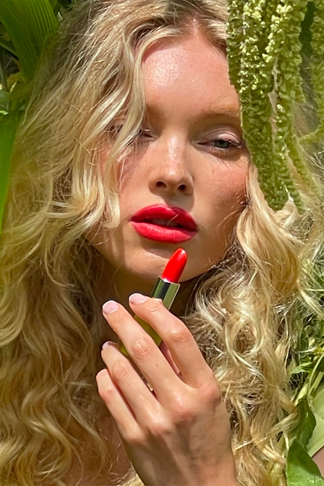 Elsa Hosk La Bouche Rouge Lipsticks Eyeshadows Highlighters Mascaras Makeup
