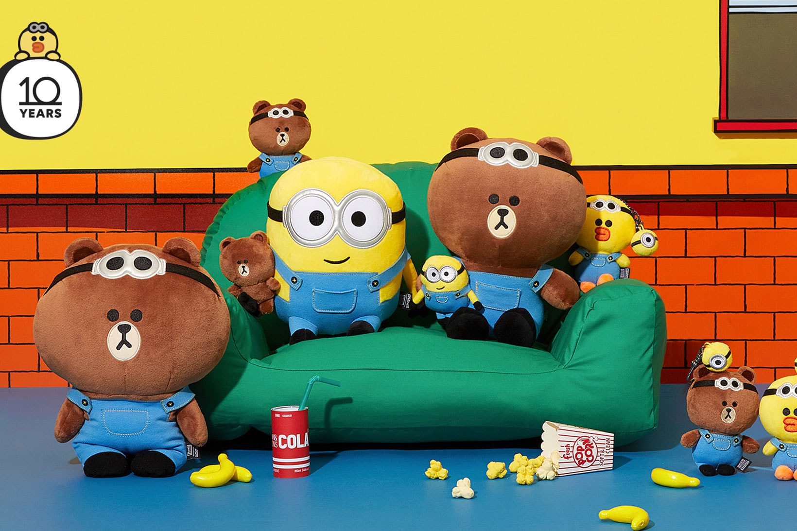 Minions LINE FRIENDS Collaboration BROWN SALLY Stuffed Toy Couch Sofa