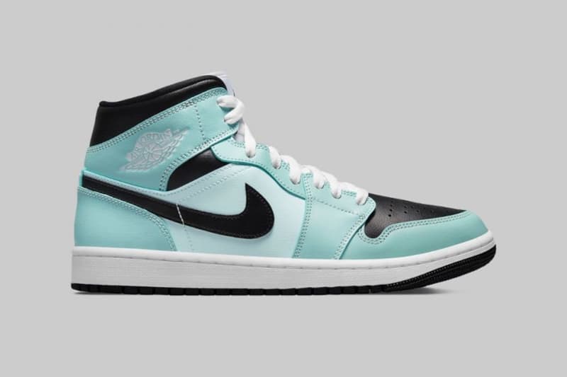 Nike Air Jordan 1 Mid Women S Aqua Black Hypebae Nike Air Jordan 1 Mid Women S Aqua Black Hypebae