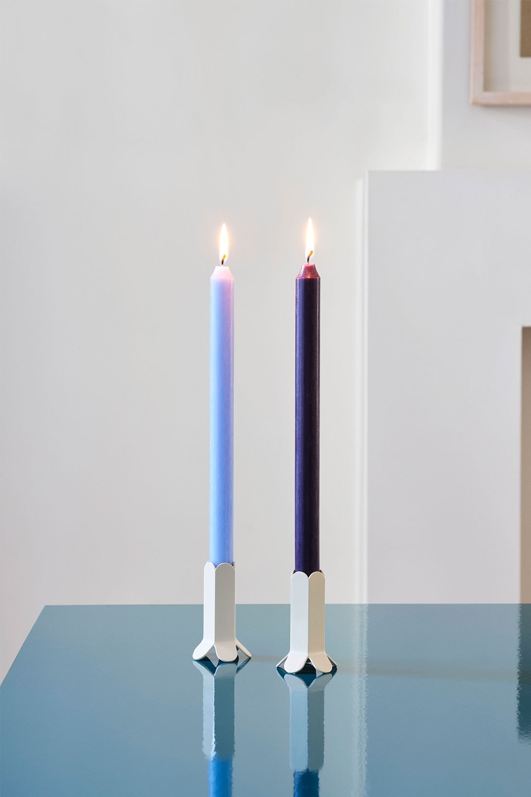 HAY white candle holder with blue candles