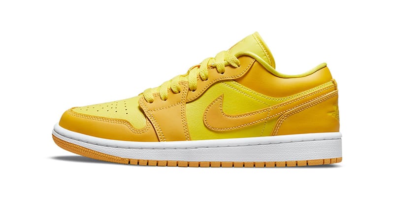 jordan dunks yellow