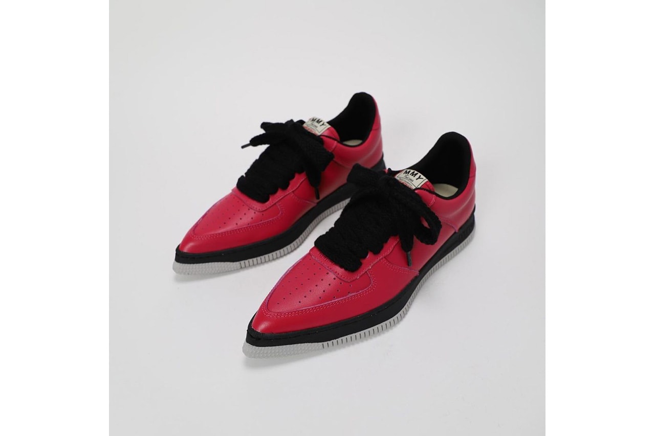 Mihara Yasuhiro 2022 Spring Summer Pointed Toe Sneakers Red Black Low Top