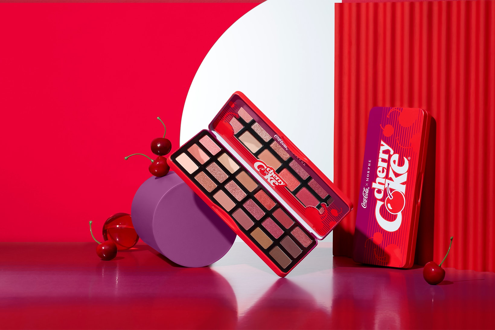 morphe coca cola makeup collaboration eyeshadow palette lip gloss blush beauty sponge