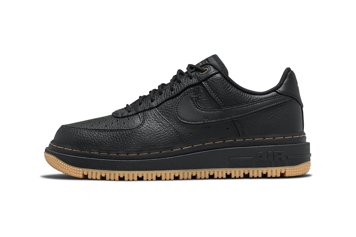 Nike Air Force 1 AF1 Luxe Black Gum Sneakers Laterals