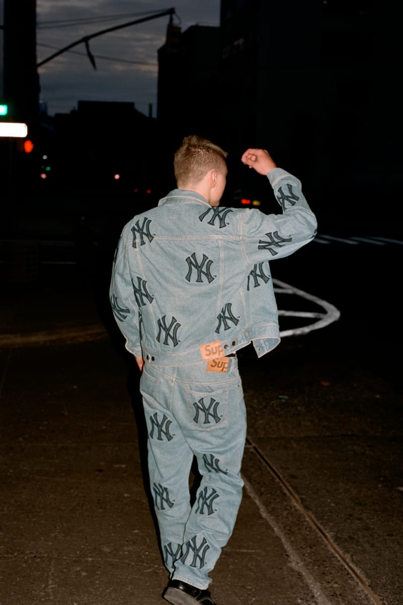 正規Supreme / New York Yankees GORE TEX シュプ ダウンジャケット