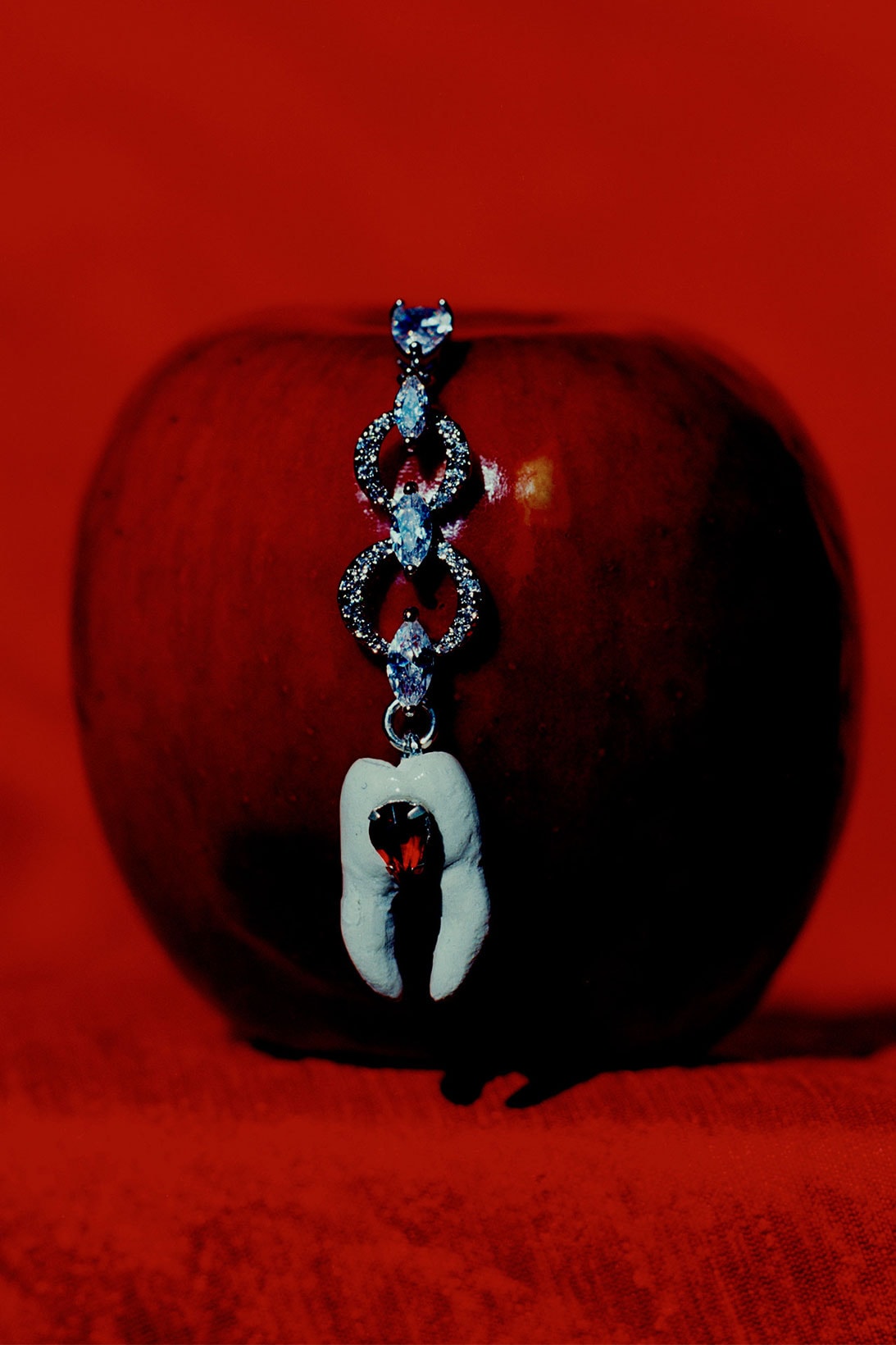 Twelve Jewelry Earrings Teeth Pendant Apple
