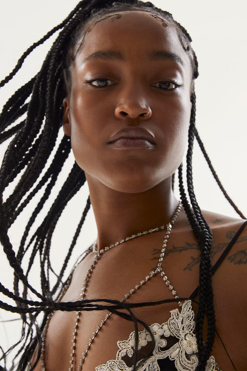 La Perla Icons Wearing Icons Lingerie Campaign Babylinoshops Adidas Terrex Trek Bike Rack La Perla Icons Wearing Icons Lingerie Campaign Babylinoshops Adidas Terrex Trek Bike Rack