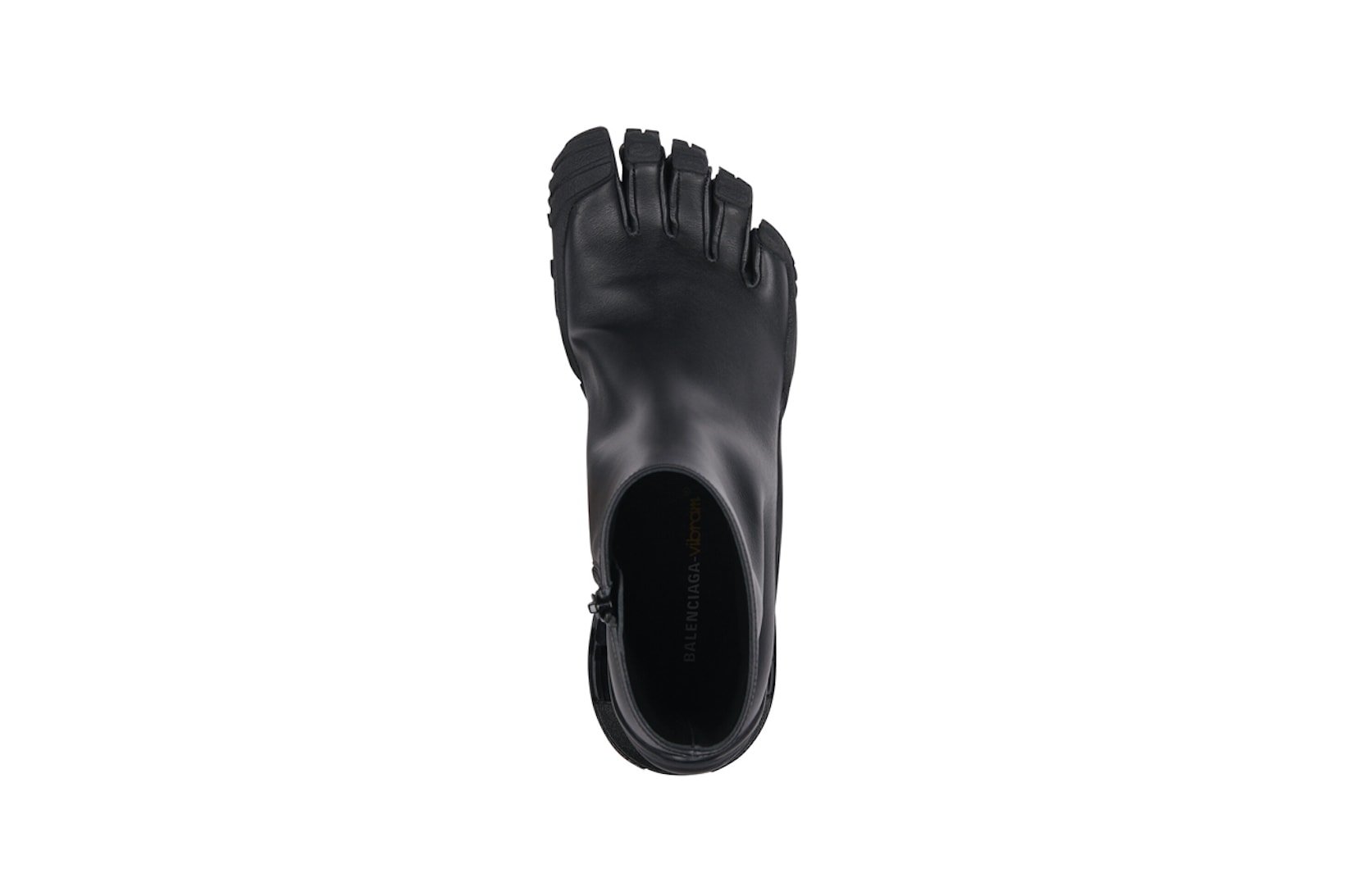 Balenciaga Vibram FiveFingers Toe Bootie Black Footwear Shoes Pre Fall Winter Collection Demna Gvasalia Top