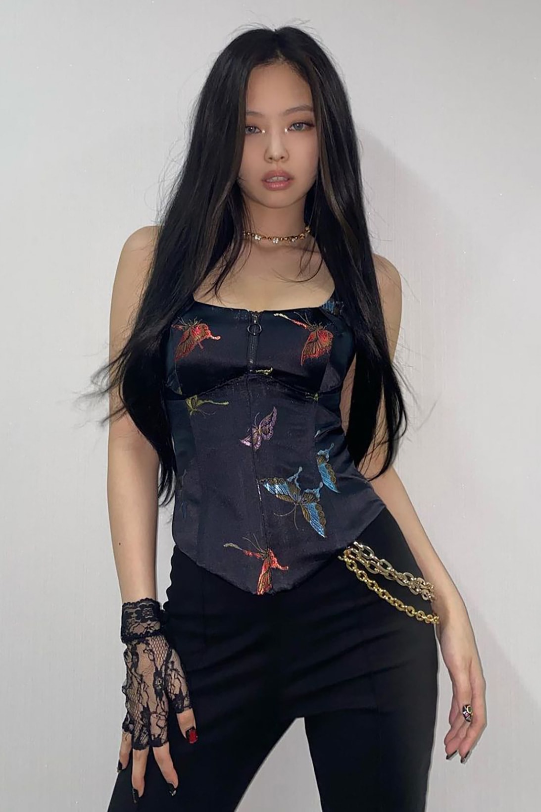 BLACKPINK Jennie Kim Shui Black Butterfly Bustier