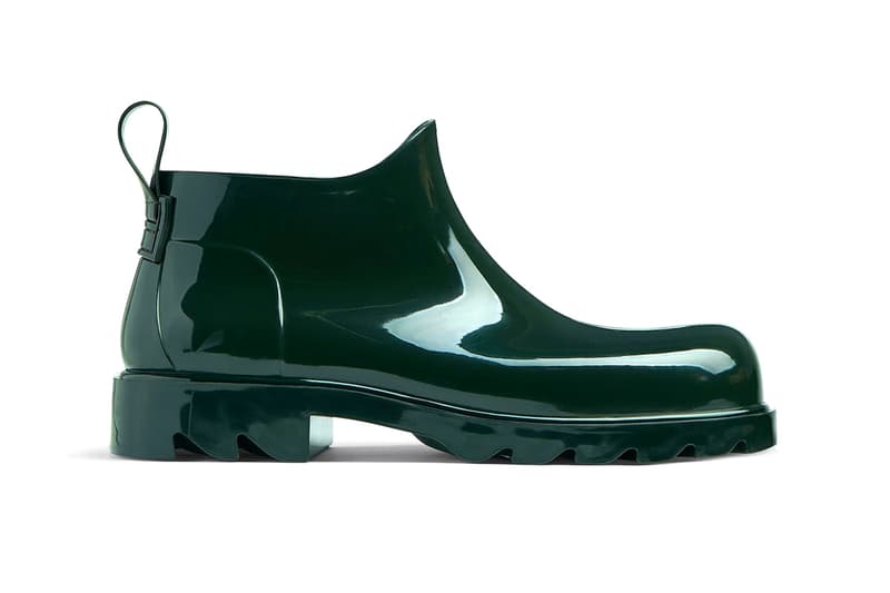 Bottega Veneta's Stride Ankle Boots Bottle Green side view