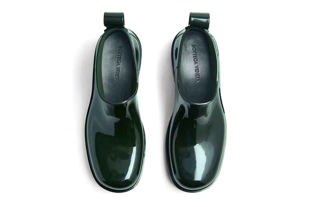 Bottega Veneta's Stride Ankle Boots Bottle Green top view