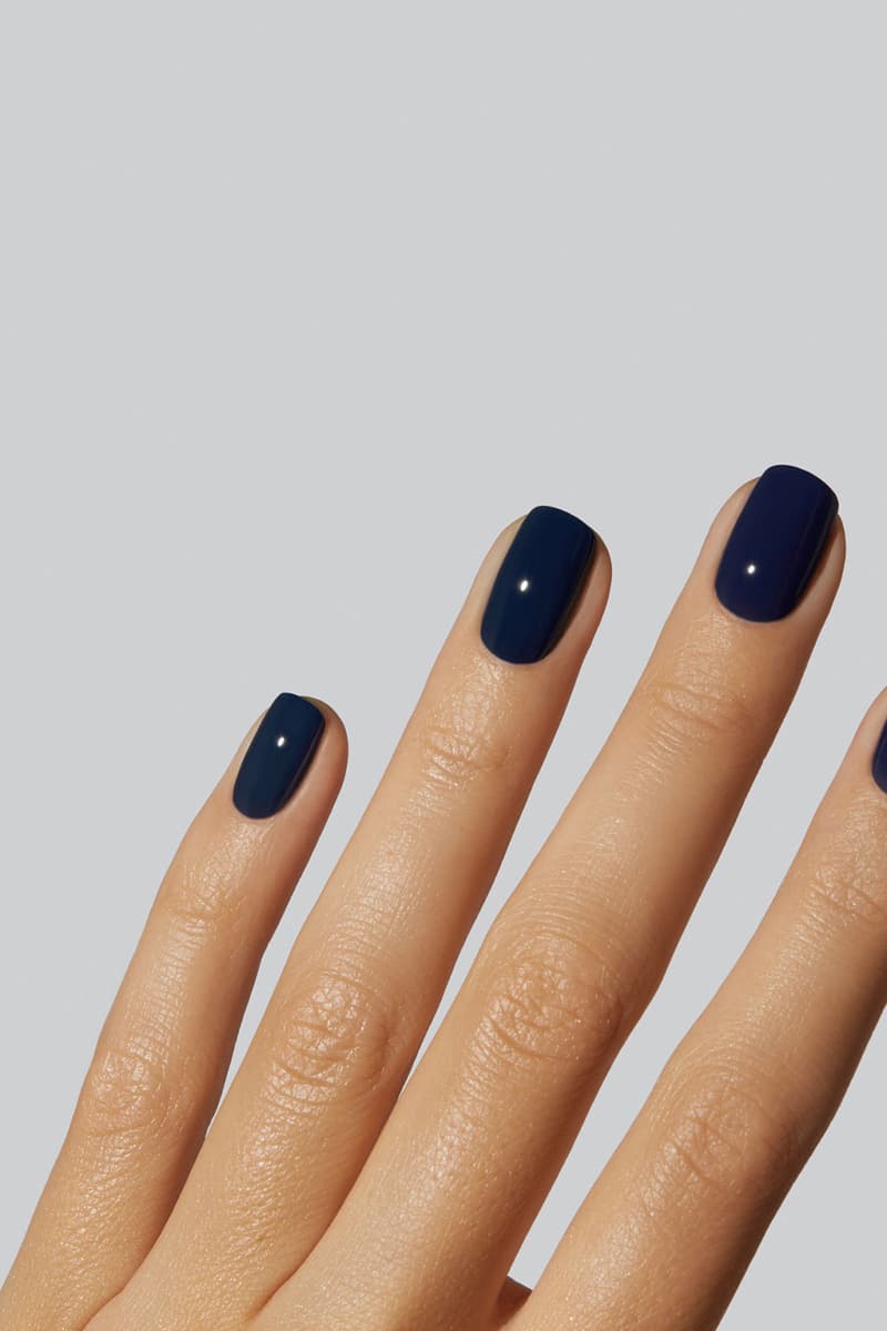 GELCARE FW21 Nail Polish Manicure Club Navy Gab Bois