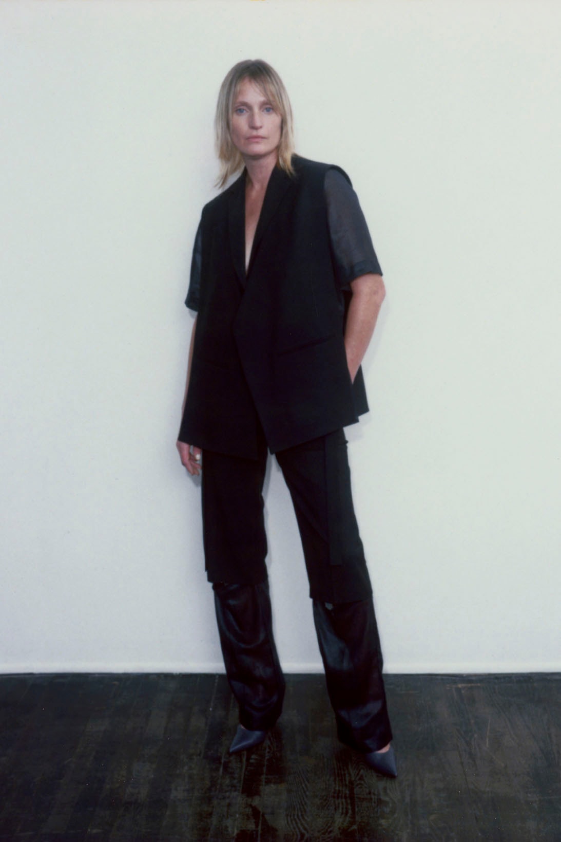 Helmut Lang Spring Summer 2022 SS22 Lookbook All Black Outfit Trousers