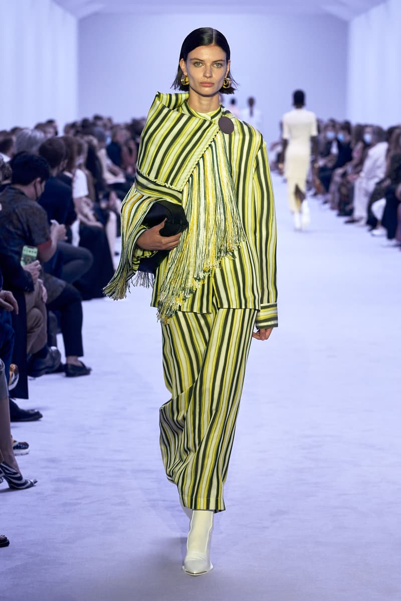 Jil Sander Spring Summer 2022 Womenswear Collection Runway Milan Fashion Week Luke Lucie Meier