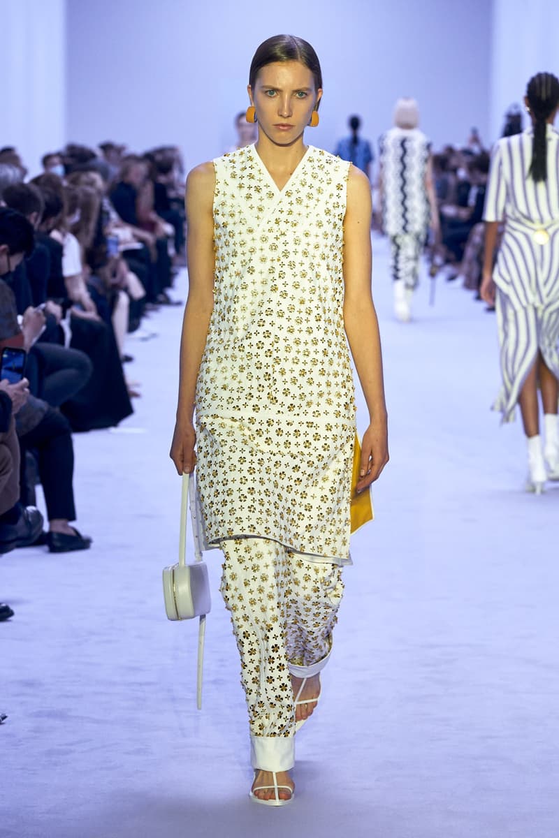 Jil Sander Spring Summer 2022 Womenswear Collection Runway Milan Fashion Week Luke Lucie Meier