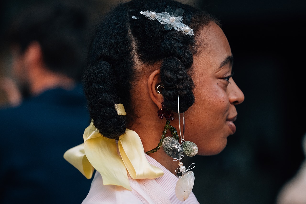 London Fashion Week SS22 Spring Summer 2022 Street Style Looks Outfits Influencer Simone Rocha Hair Clip Earring