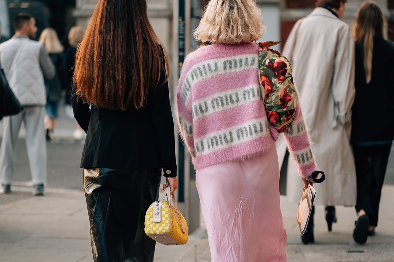 London Fashion Week SS22 Spring Summer 2022 Street Style Looks Outfits Influencer Miu Miu Pink Cardigan Bags