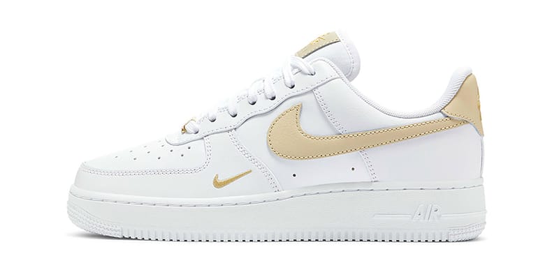 white and gold nike air force