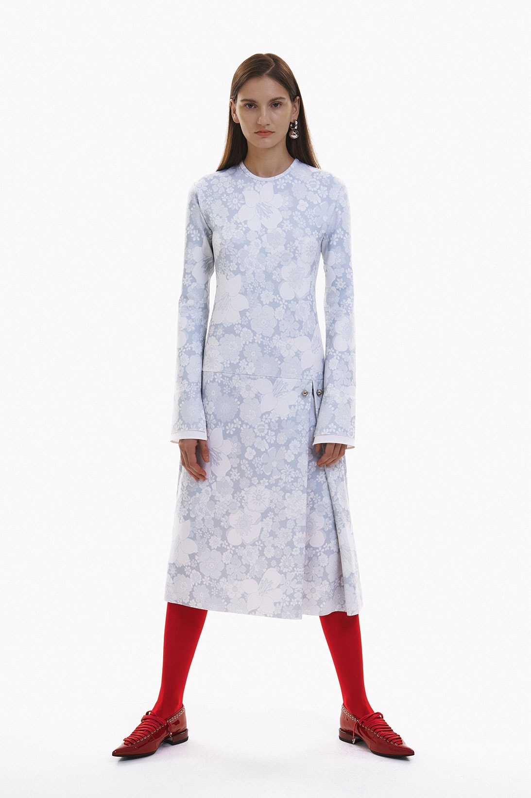 YUNSÉ Fall/Winter 2021 Collection Lookbook Tension and Relaxation Flower Print Dress Blue