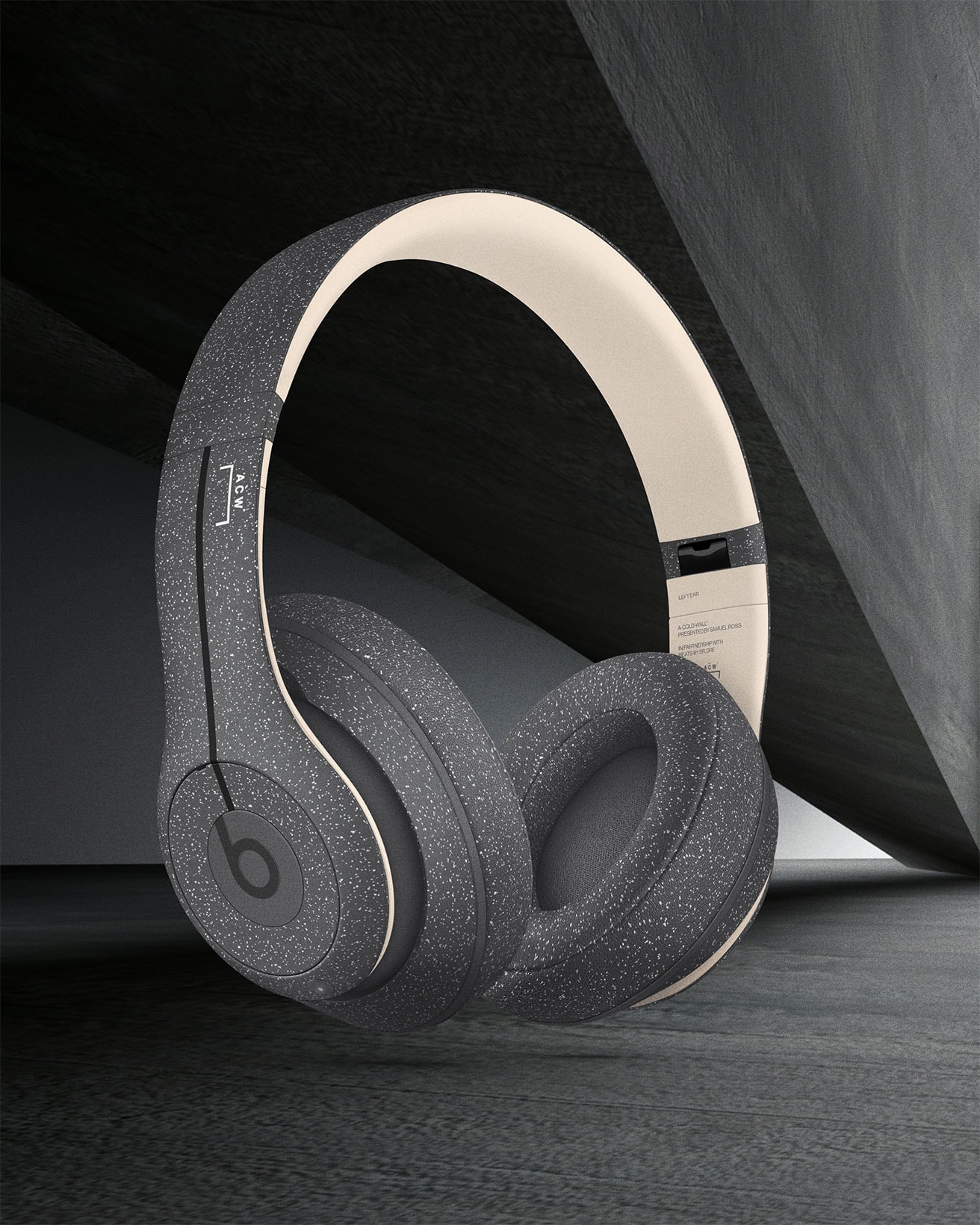 A COLD WALL Beats Collaboration Studio3 Wireless Headphones Concrete Details