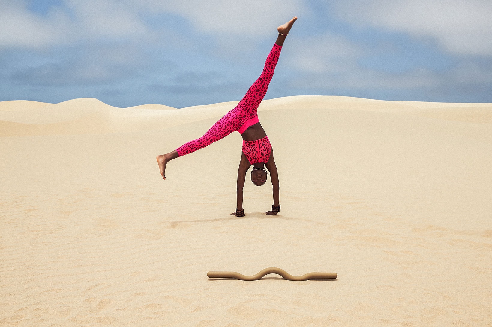 BALA New Balance Activewear Collaboration Leggings Crop Top Bra Desert Sand