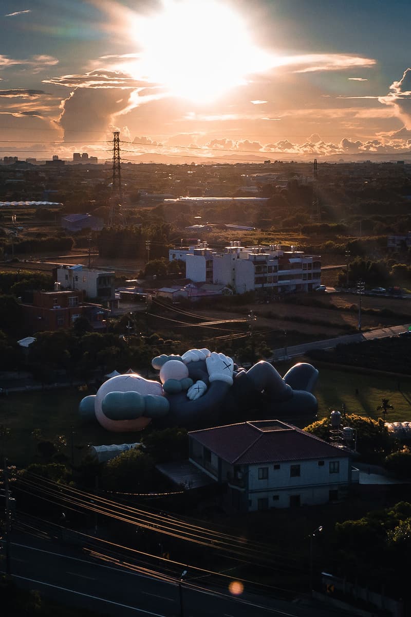 KAWS:HOLIDAY COMPANION Singapore Sculpture Installation Sky Sun