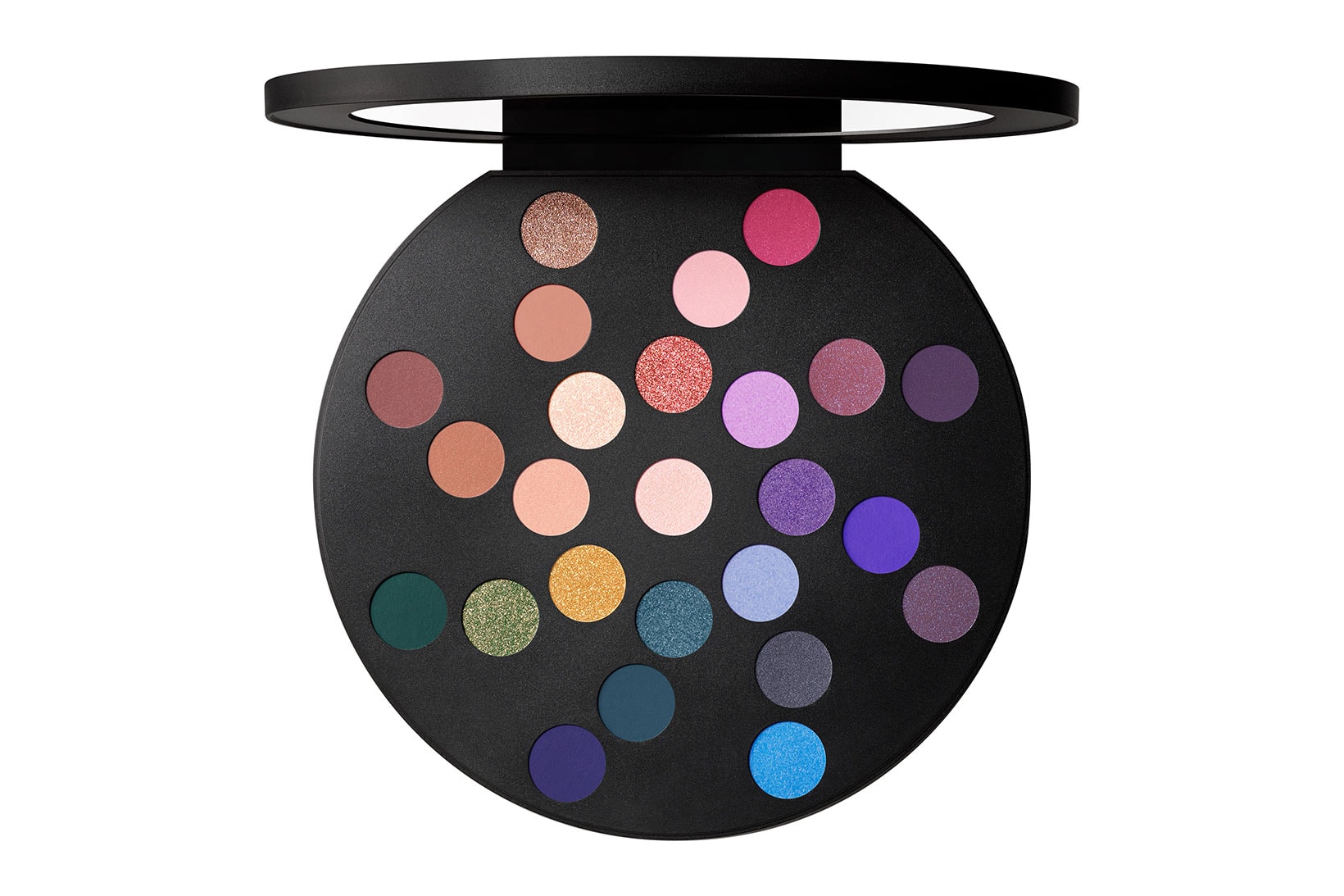 MAC Cosmetics Hypnotizing Holiday 2021 Collection Eyeshadow Palette
