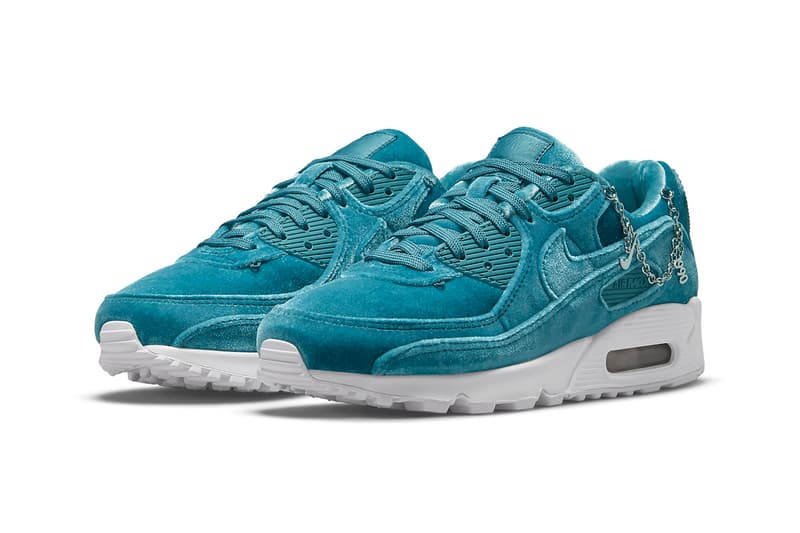 Nike Air Max 90 AM90 Lucky Charms Ash Green Metallic Silver Blue Sneakers Footwear Kicks Shoes