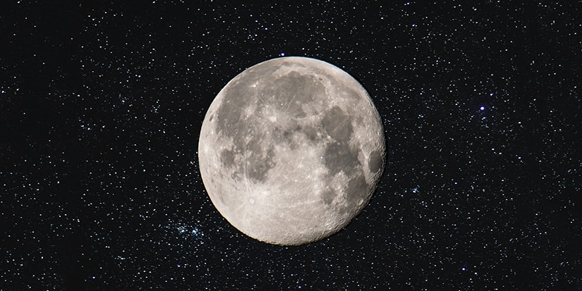 How October's Full Moon Affects Your Zodiac Sign | HYPEBAE