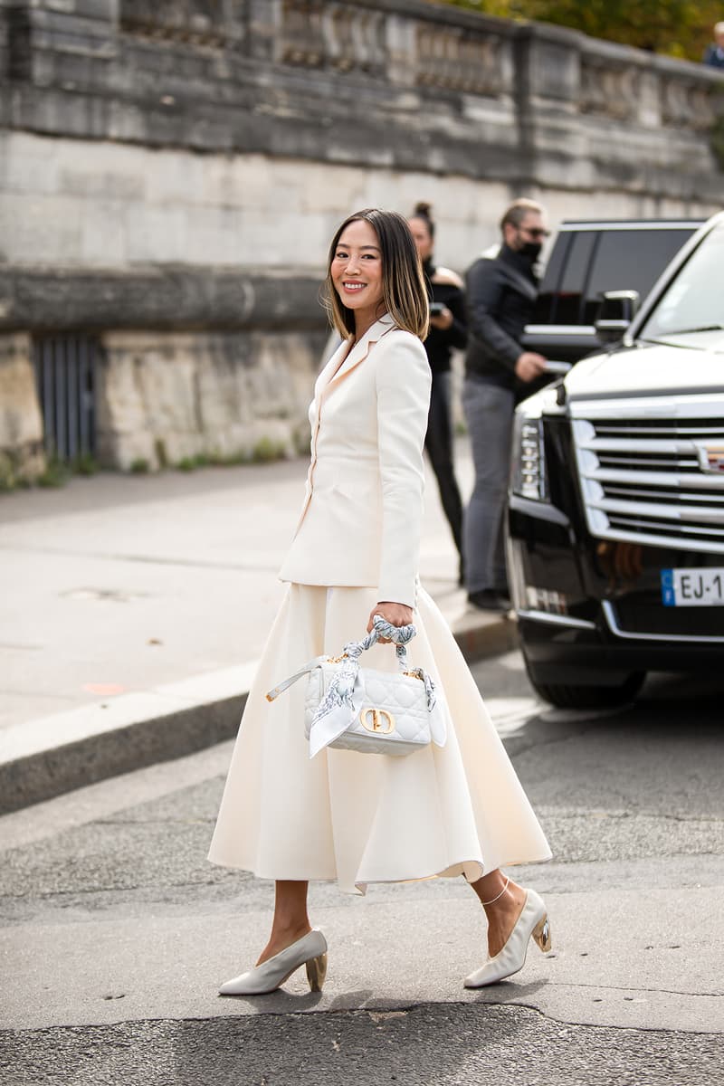 BOTTEGA VENETA SZORTY Z LOGO Spring Summer 2022 SS22 Street Style Look Outfit Influencer Aimee Song Dior Skirt Jacket Heels