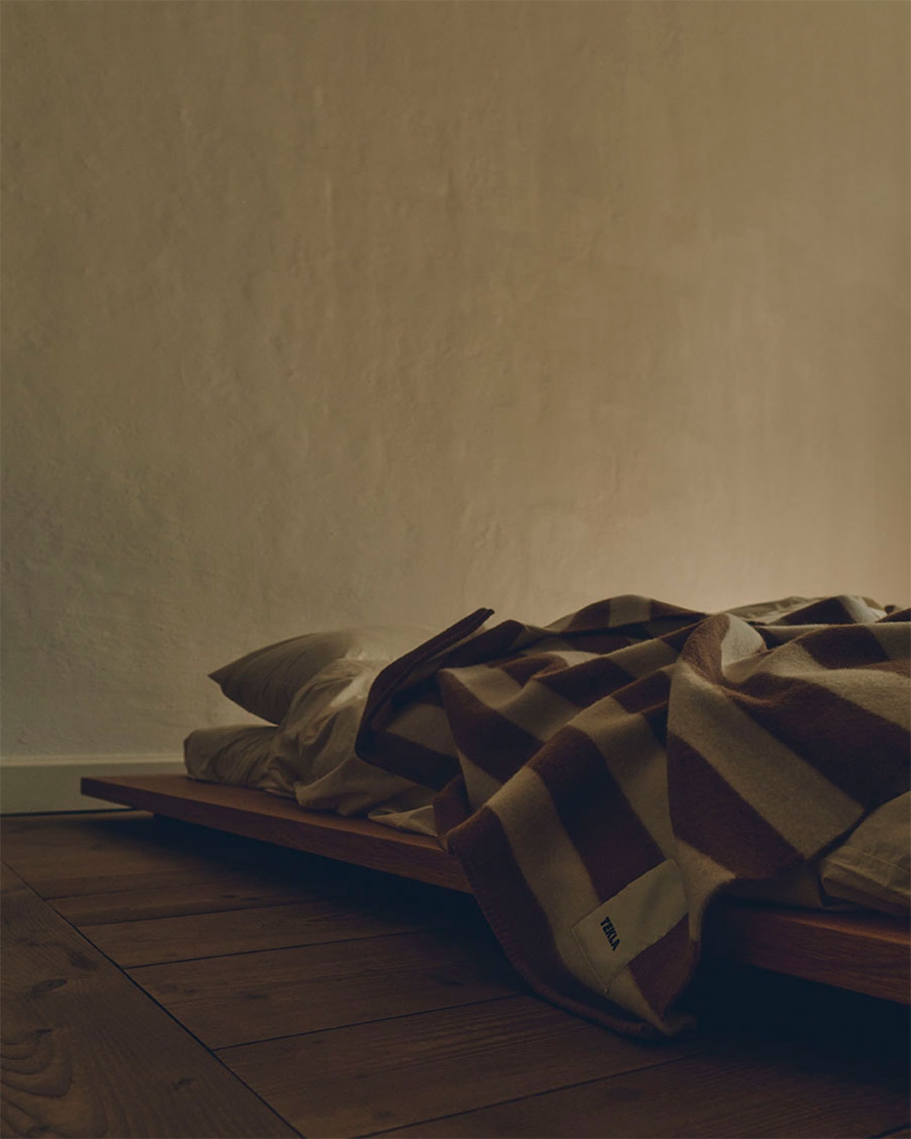 Tekla Fabrics Fall Bedding Blankets Bedroom