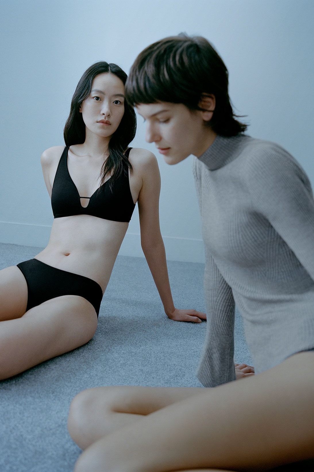 Collaboration Uniqlo and Mame Kurogouchi that makes a woman's