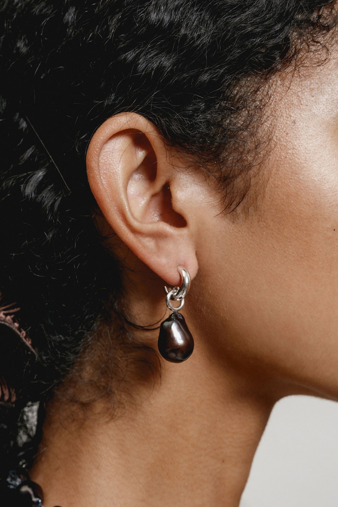Wolf Circus FW21 Jewelry Collection Black Pearl Earrings