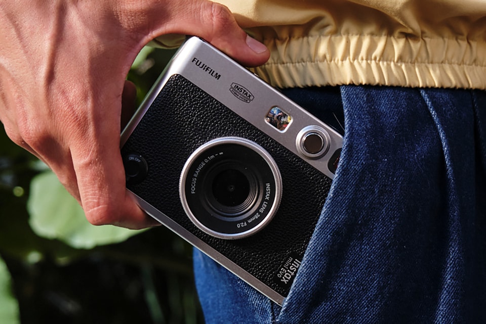 Fujifilm Instax MINI EVO Hybrid Instant Camera