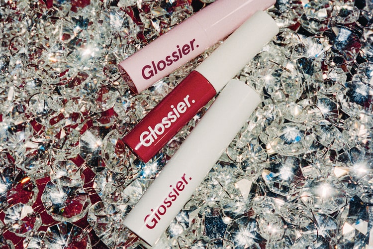 Glossier Curates Festive Gift Sets for the Holiday Season