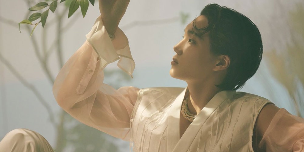 EXO's Kai announces release date of comeback album 'Peaches