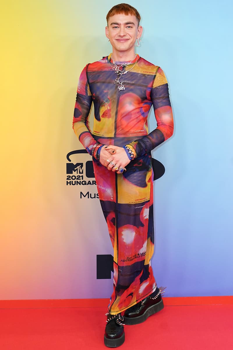 olly alexander mtv european music awards emas best dressed celebrities red carpet