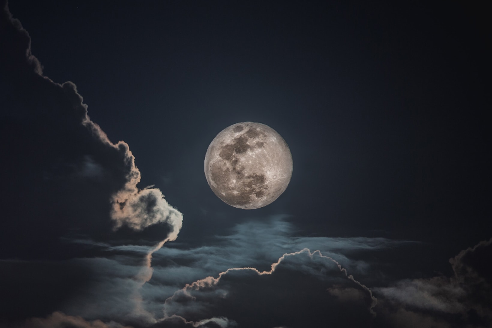 November Full Beaver Moon Zodiac Sign Astrology Sky Clouds