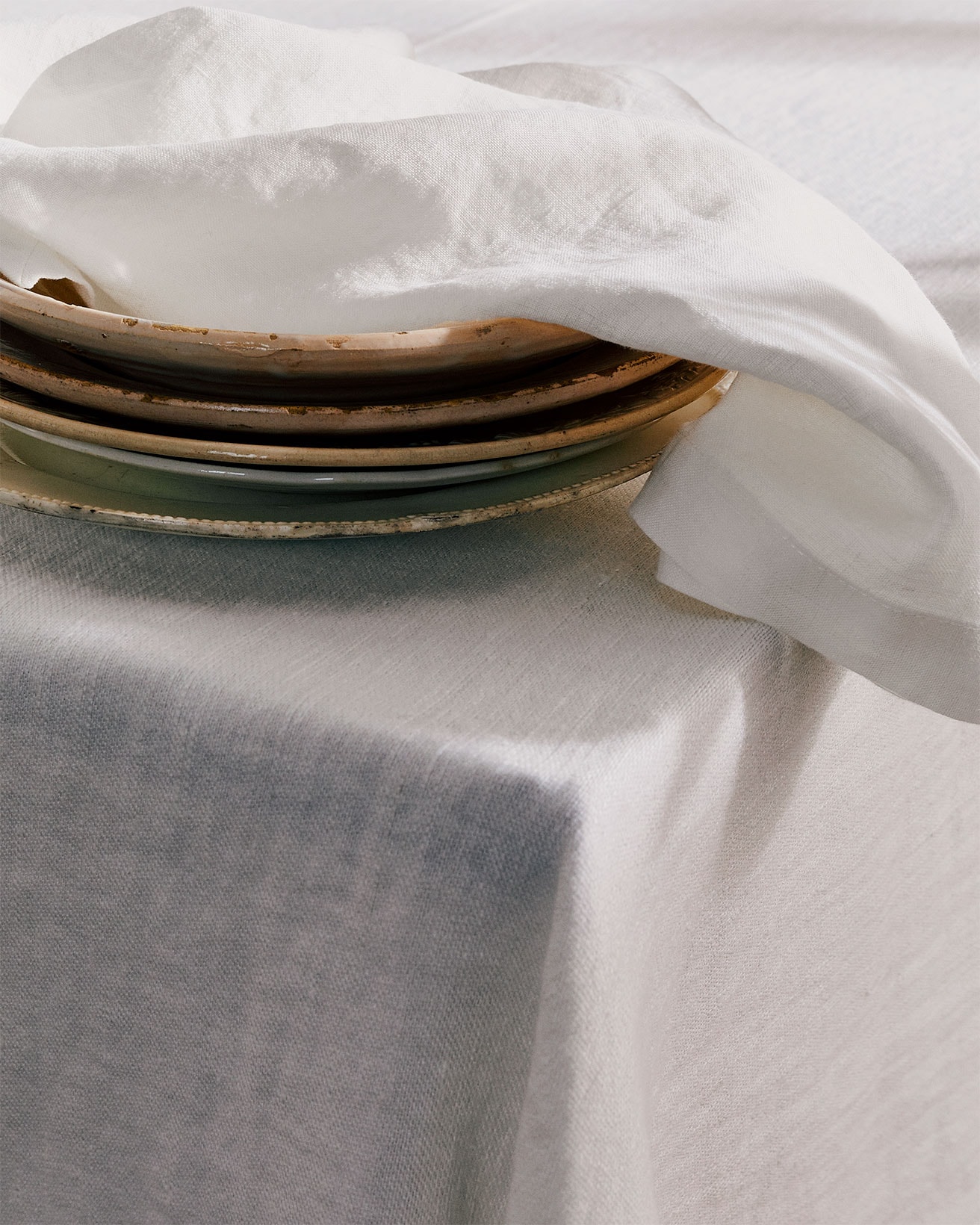 Tekla Fabrics Kitchenware Textiles Collection Tablecloth White Plates